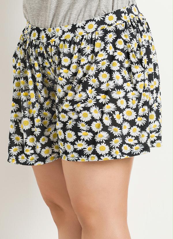 Marguerite - Short Soltinho Estampa Floral Plus Size