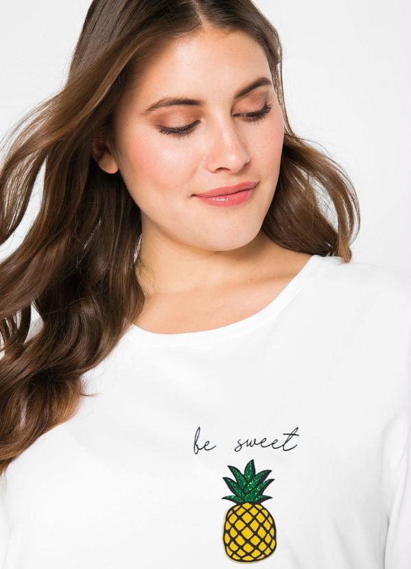 bonprix - Blusa com Patch de Abacaxi Branca 6
