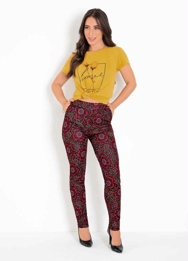 Outlet - T-Shirt Mostarda com Estampa na Frente 3