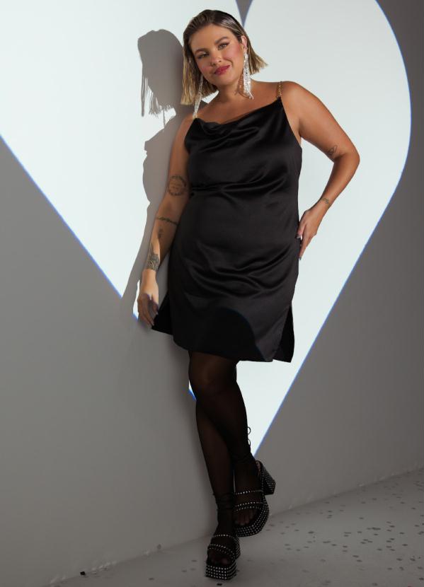 Quintess - Sleep Dress Preto com Alças de Corrente 2