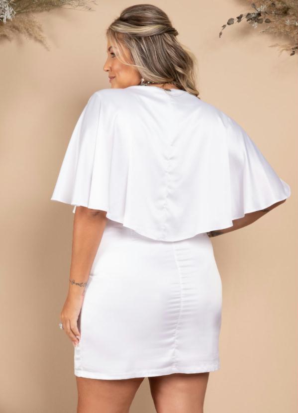 Quintess - Vestido Branco Curto com Decote Profundo 8