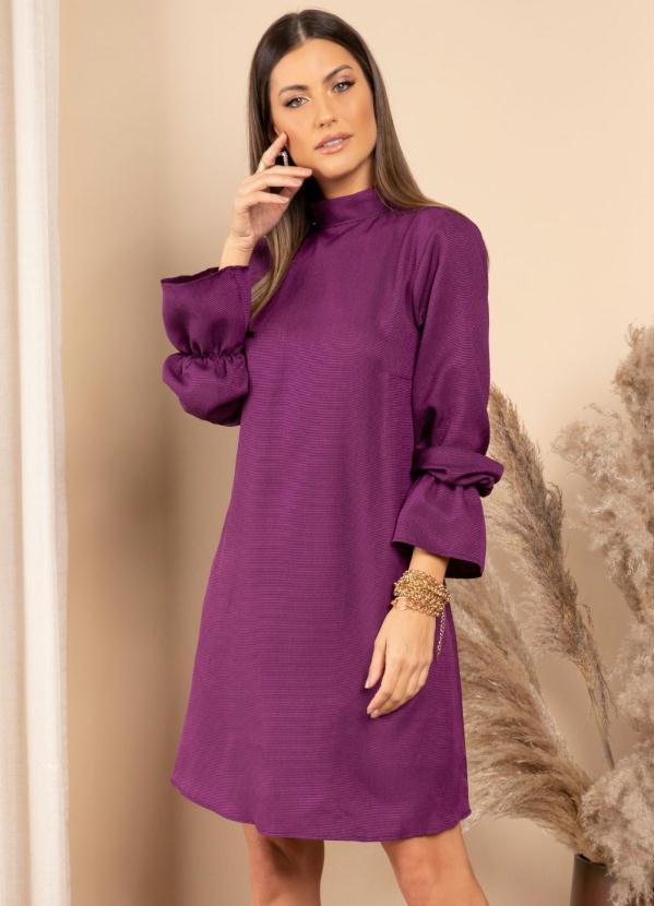 Quintess - Vestido Clássico Roxo com Abertura Costas