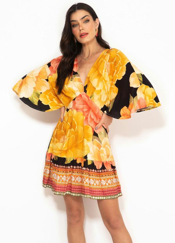 Farm - Vestido Curto de Viscose Doce Chita Estampado
