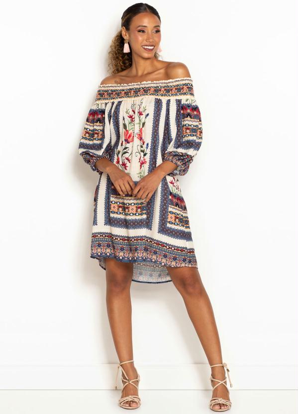 Farm - Vestido Curto de Viscose Pamela Branco 3