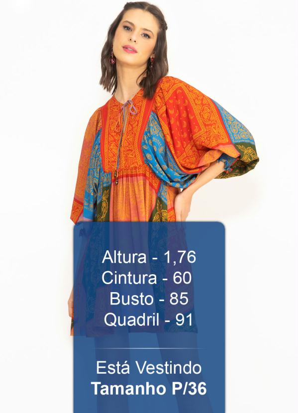 Farm - Vestido Curto de Viscose Sonho de Bandana Vermelho 5