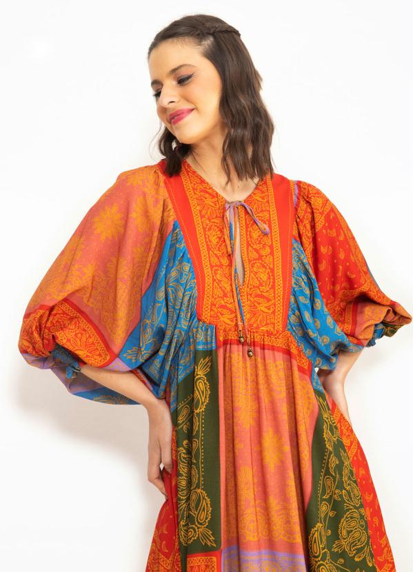 Farm - Vestido Curto de Viscose Sonho de Bandana Vermelho 6