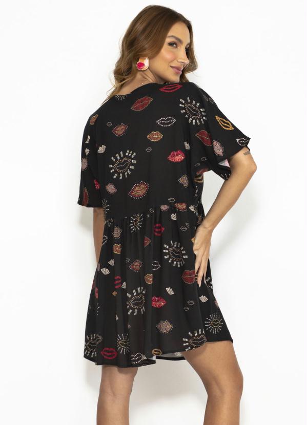 Farm - Vestido Curto de Viscose Xodó Preto 2