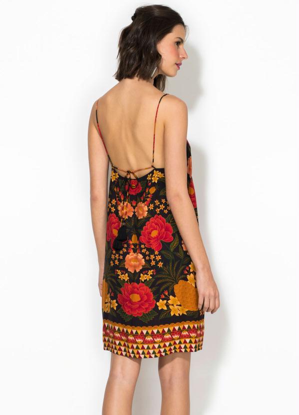 Farm - Vestido Curto Paraíso dos Abacaxis Preto 2