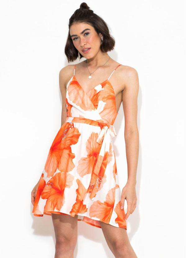 Farm - Vestido Curto Vestida de Flor Branco