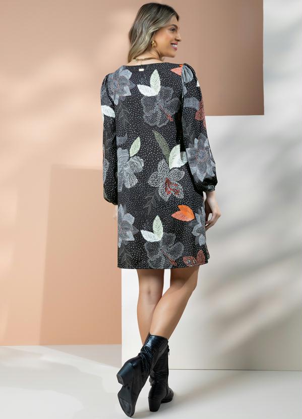 Quintess - Vestido Floral Preto com Bolsos 4