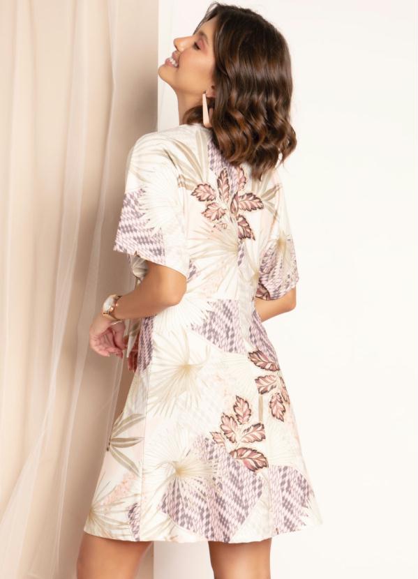 Quintess - Vestido Floral Suave com Amarração Frontal 2