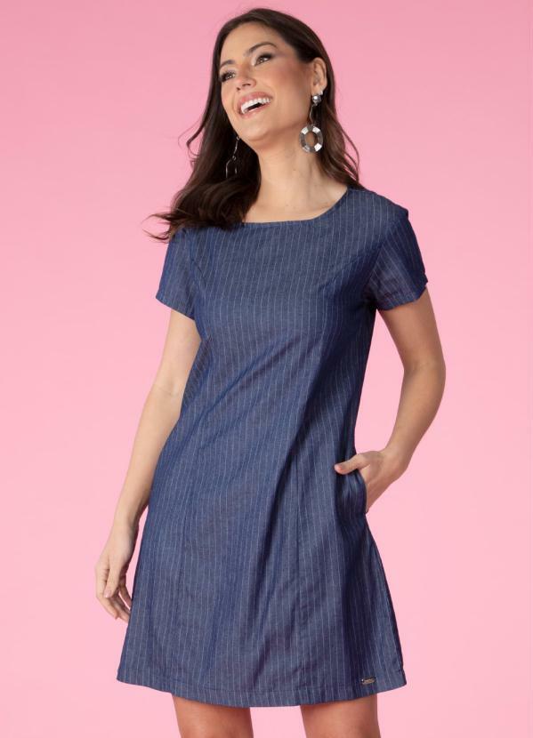 Quintess - Vestido Jeans Listrado com Bolsos