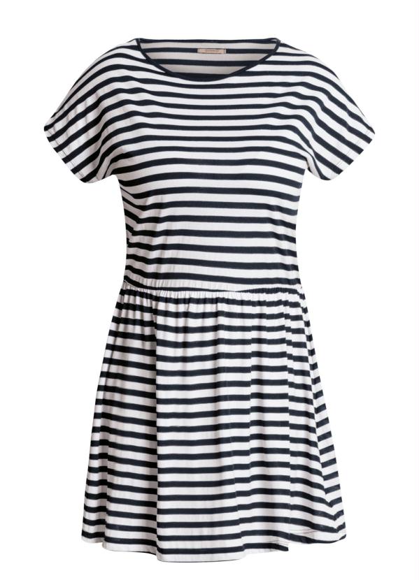 Quintess - Vestido Listrado Preto e Branco Plus Size 10