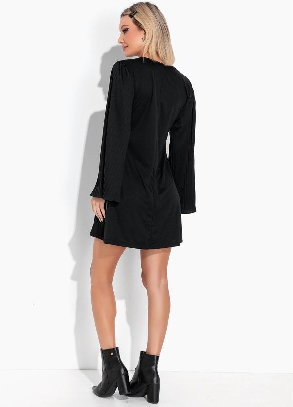 Moda Pop - Vestido Preto com Mangas Plisadas 6