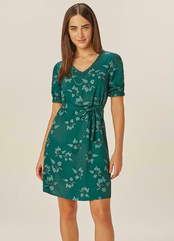 Malwee - Vestido Verde Esmeralda Curto Floral