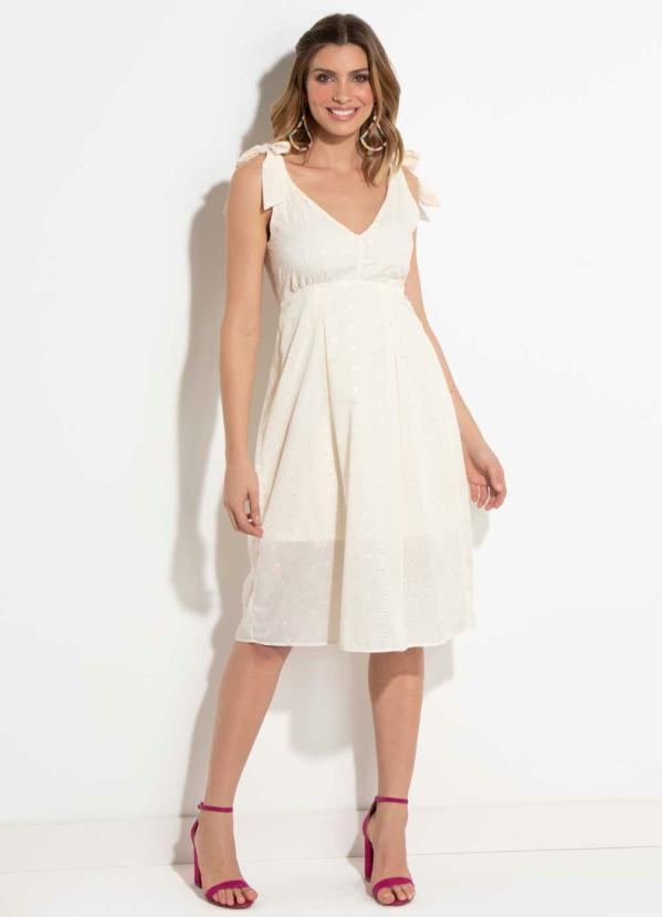 Quintess - Vestido em Laise Creme com Amarração no Decote 3