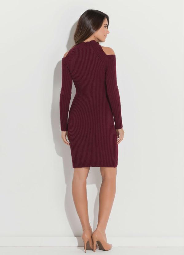Quintess - Vestido em Tricô Bordô com Ombros Vazados 4
