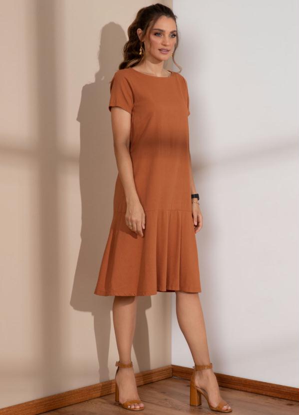 Quintess - Vestido Ferrugem Decote Canoa e Mangas Curtas 5