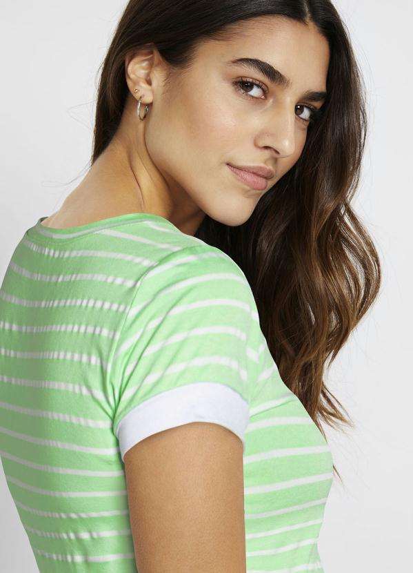 bonprix - Vestido Listrado com Bolso Frontal Verde Candy 4