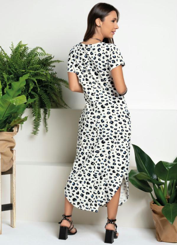 vestido longo com bolso lateral
