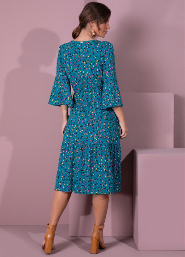 Quintess - Vestido Midi Abstrato Verde com Bolsos 2