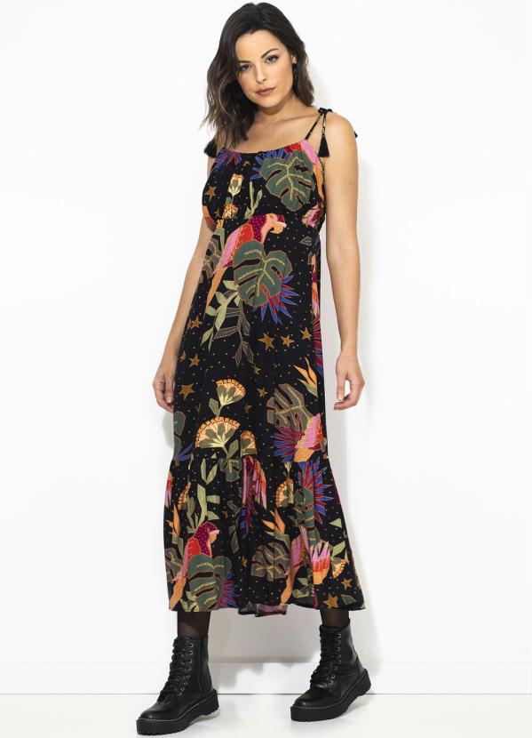 Farm - Vestido Midi de Viscose Ararueiro Corrido Preto