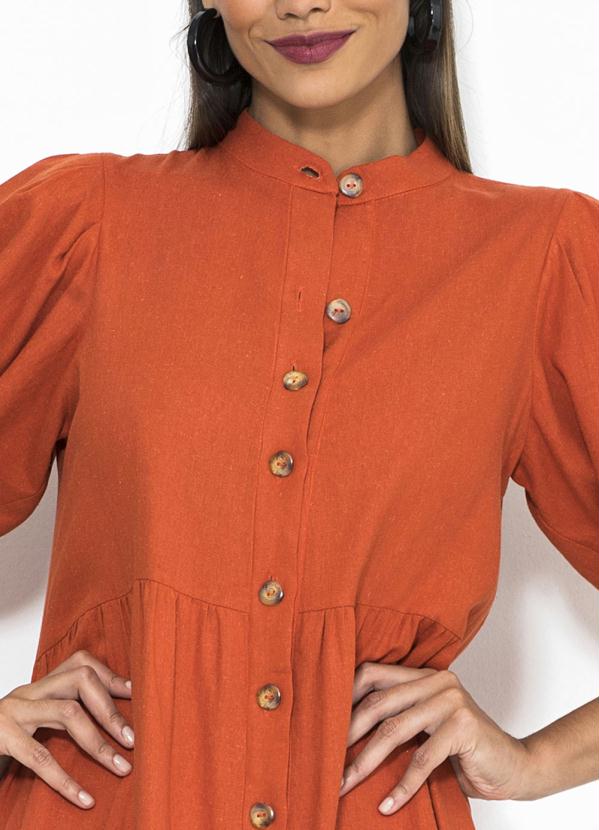 Farm - Vestido Midi Manga Curta Botões Laranja 3