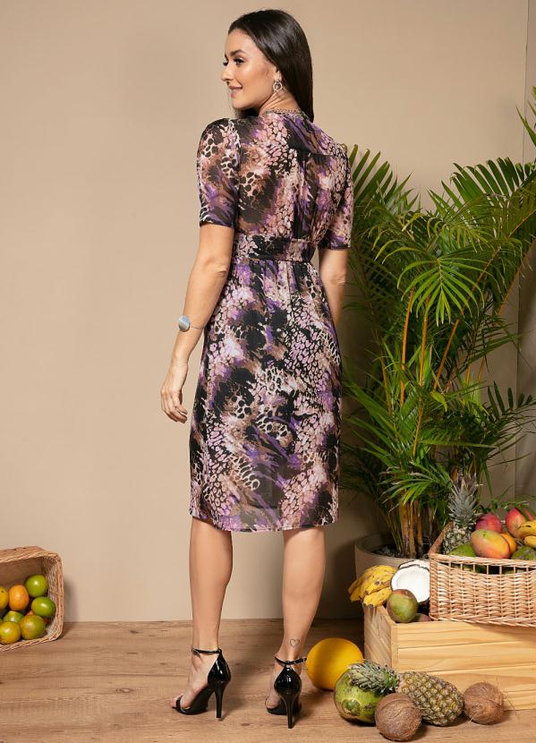 Quintess - Vestido Onça Roxa Midi com Abotoamento 4