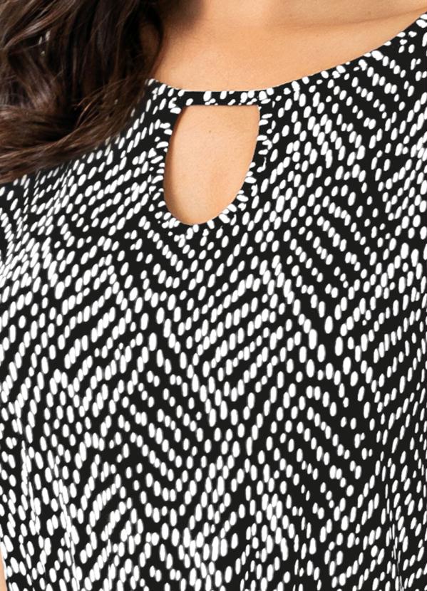 Quintess - Vestido Poá Abstrato Curto com Babado na Barra 4