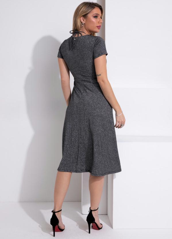 Queima Estoque - Vestido Preto com Brilho e Recortes Vazados 7