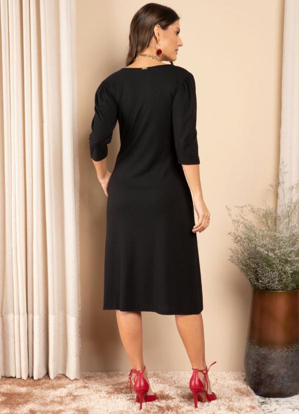 Quintess - Vestido Preto com Mangas Bufantes e Botões 2