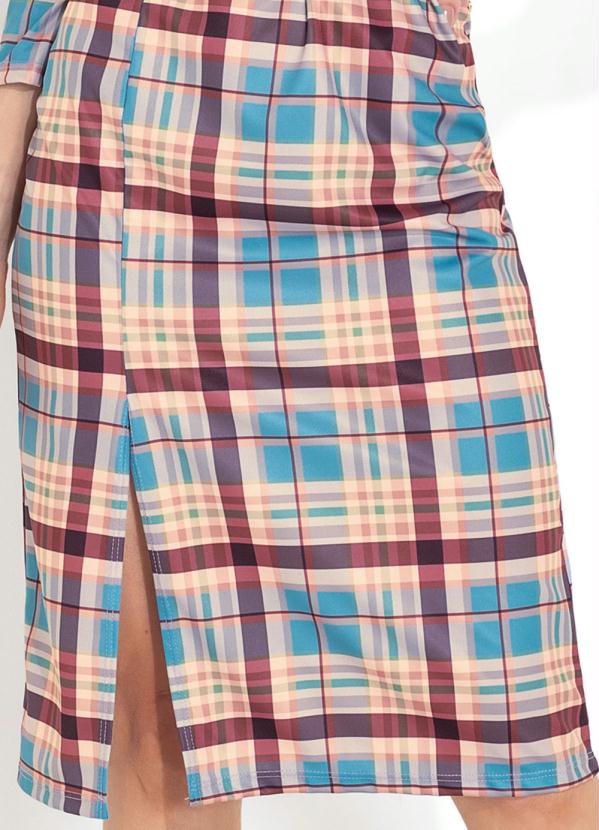 Moda Pop - Vestido Xadrez Marrom com Gola e Mangas Longas 3