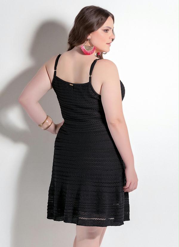 Quintess - Vestido de Tricô Preto Plus Size 2