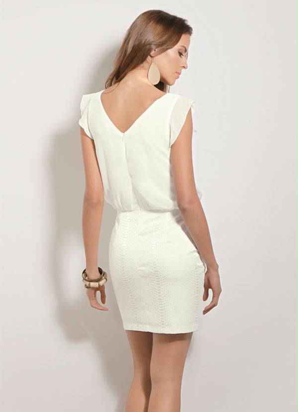 Quintess - Vestido Decote V Off White com Strass no Ombro 4