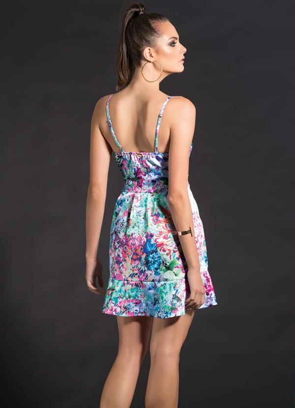 Quintess - Vestido Evasê de Cetim Floral 2