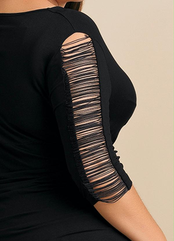 Quintess - Vestido com Franjas Plus Size Preto 5