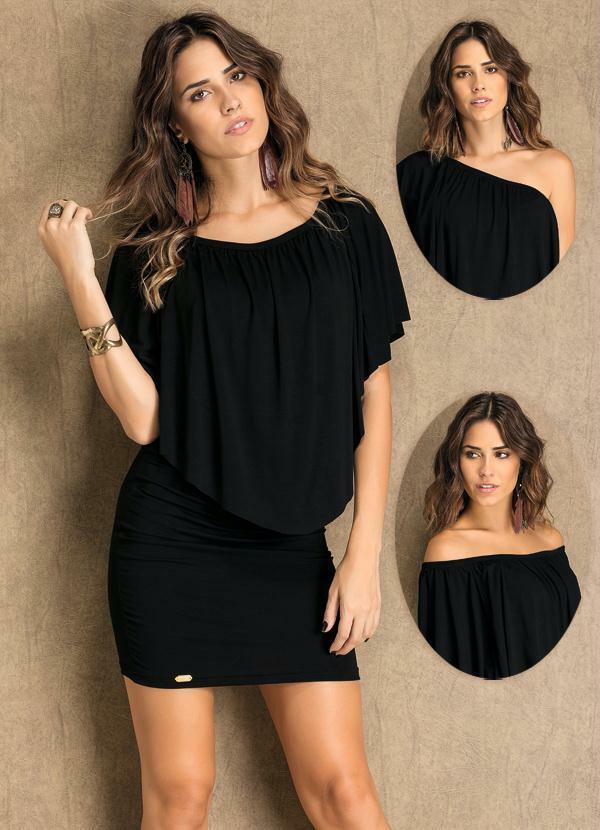 vestido curto babado
