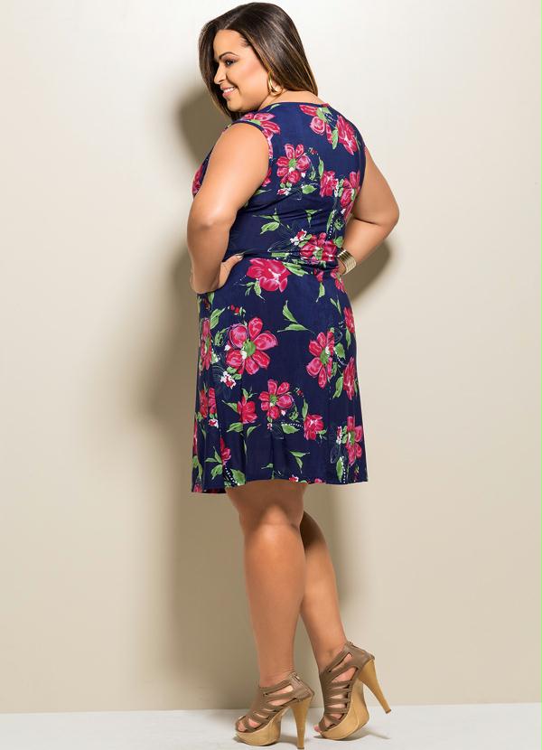 Marguerite - Vestido Decotado Plus Size Estampa Floral 4