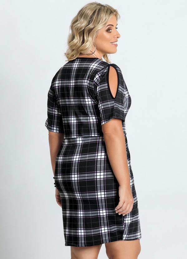 Marguerite - Vestido Detalhe Pregas Xadrez Plus Size 2