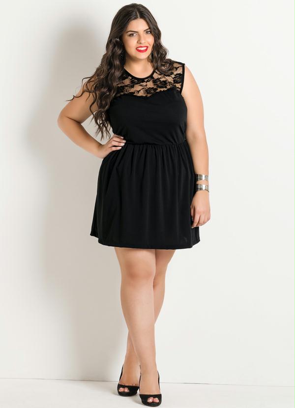 Marguerite - Vestido Detalhe Renda Preto Plus Size 3