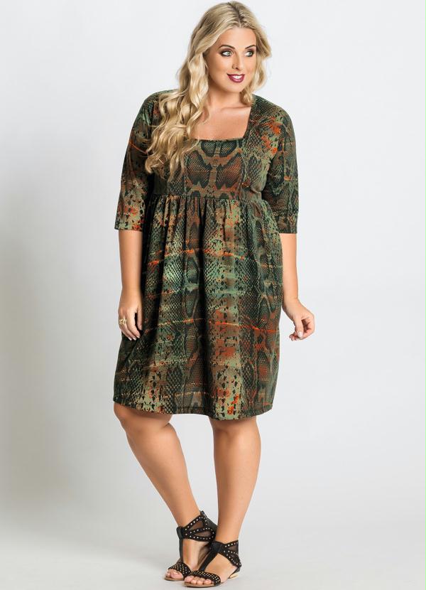 Marguerite - Vestido Estampa Cobra Plus Size 3