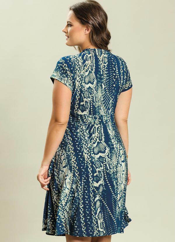 Quintess - Vestido Estampa de Cobra Plus Size 2
