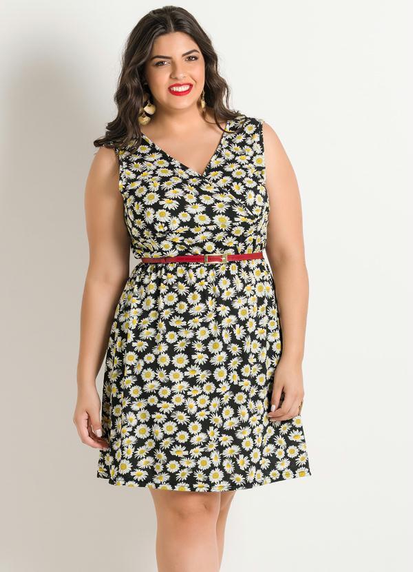 Marguerite - Vestido Estampa Floral Detalhe Vazado Plus Size