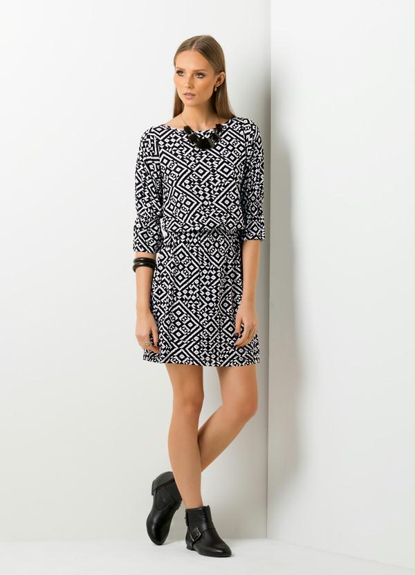 Quintess - Vestido Estampa Geométrica Mangas 3/4 4