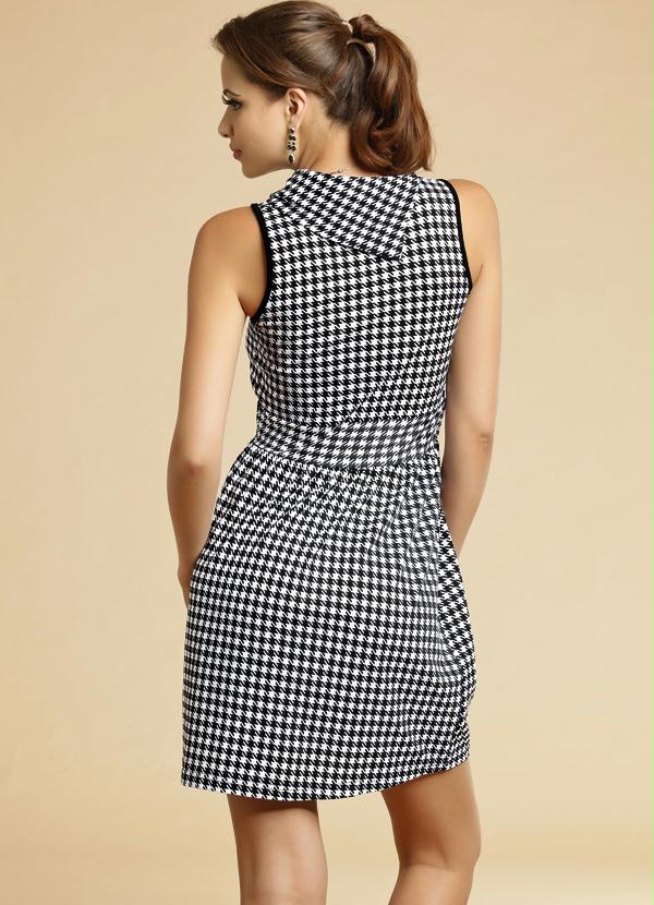 Outlet - Vestido Estampado com Gola Dobrada 2