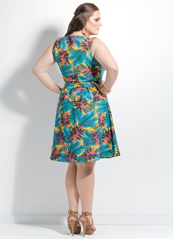 Quintess - Vestido Evasê Folhagens Plus Size 4