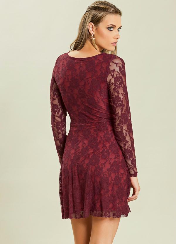 Quintess - Vestido Renda Evasê Bordô 2