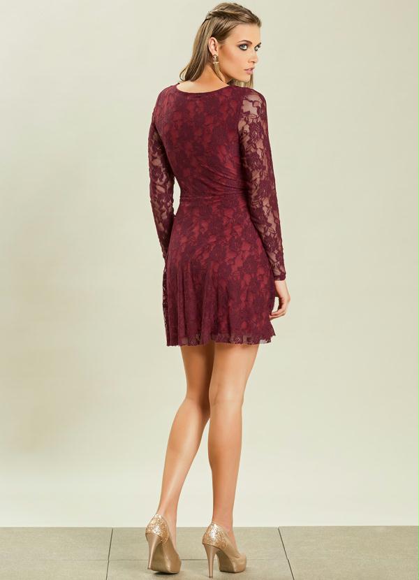 Quintess - Vestido Renda Evasê Bordô 5