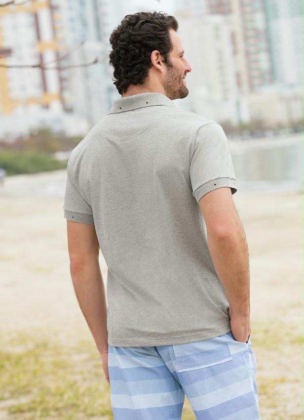 Outlet - Camisa Polo Actual com Bolso Cinza 2