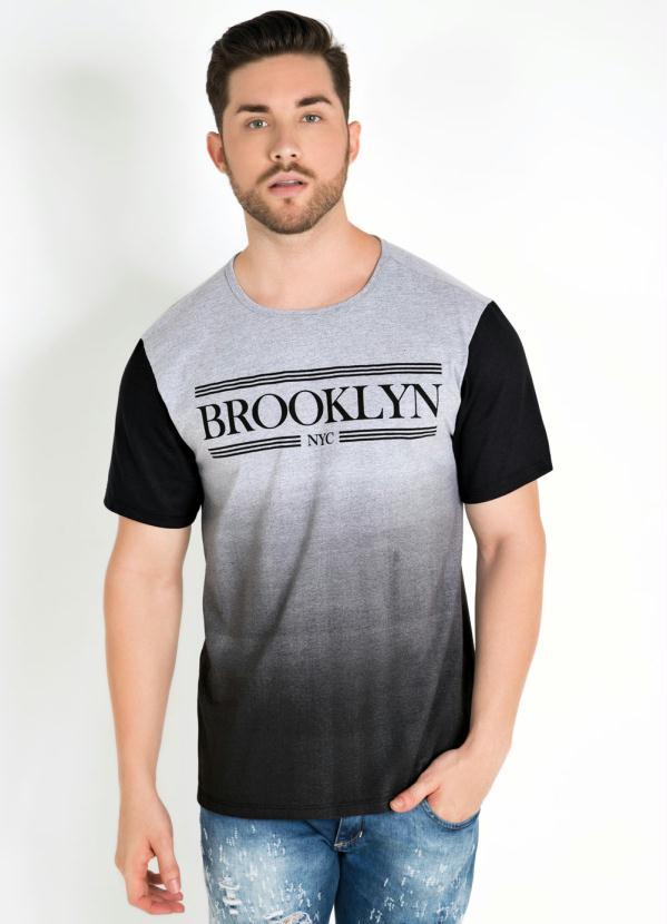 Outlet - Camiseta com Efeito Degradê Mescla e Preto